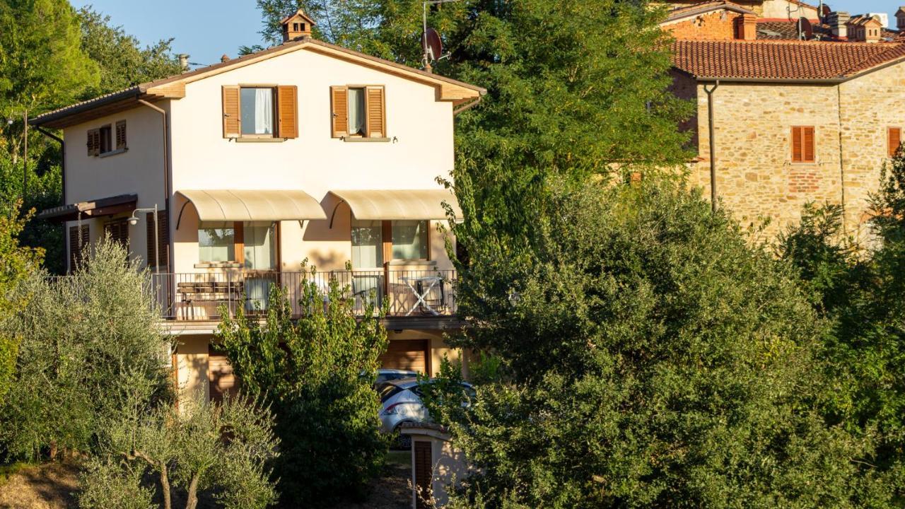 Vila I 3 Cipressi Chiassa Superiore Exteriér fotografie