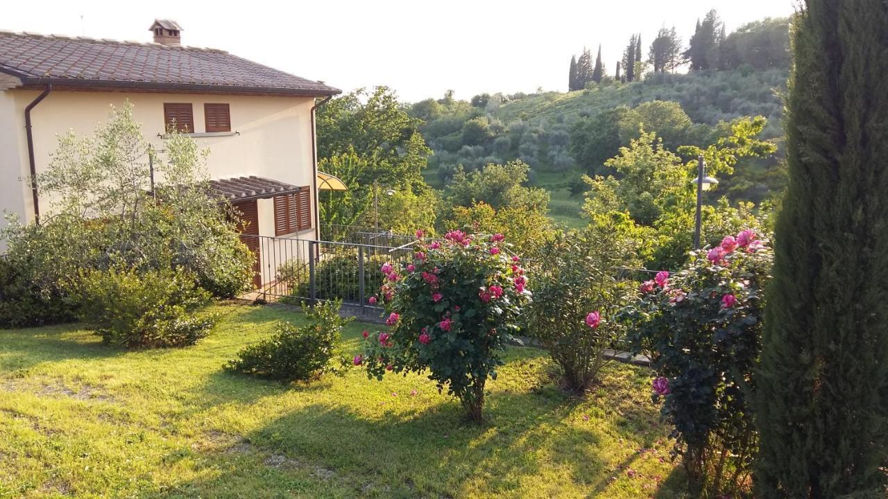 Vila I 3 Cipressi Chiassa Superiore Exteriér fotografie