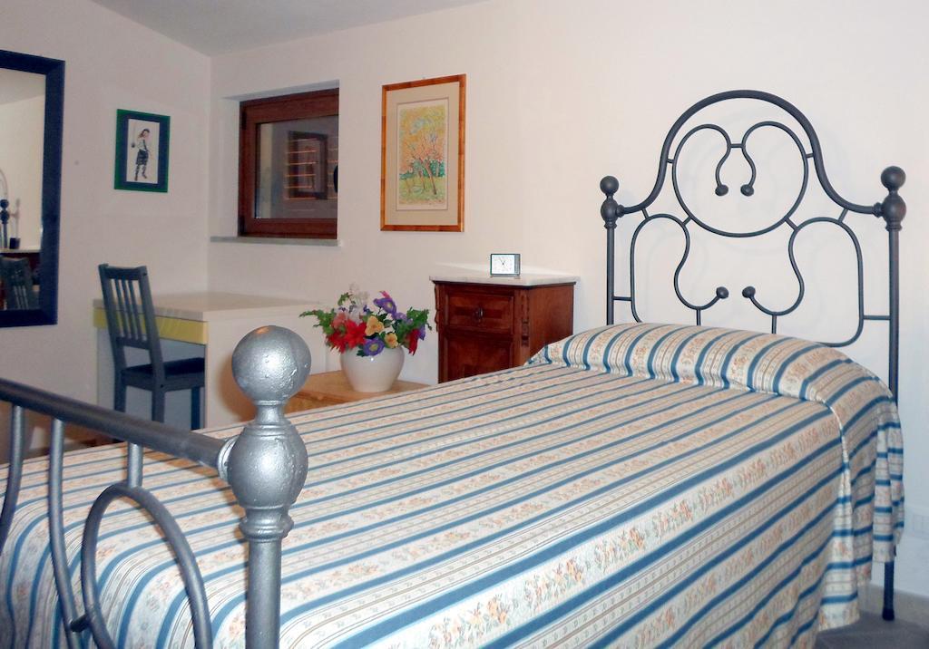 Vila I 3 Cipressi Chiassa Superiore Pokoj fotografie